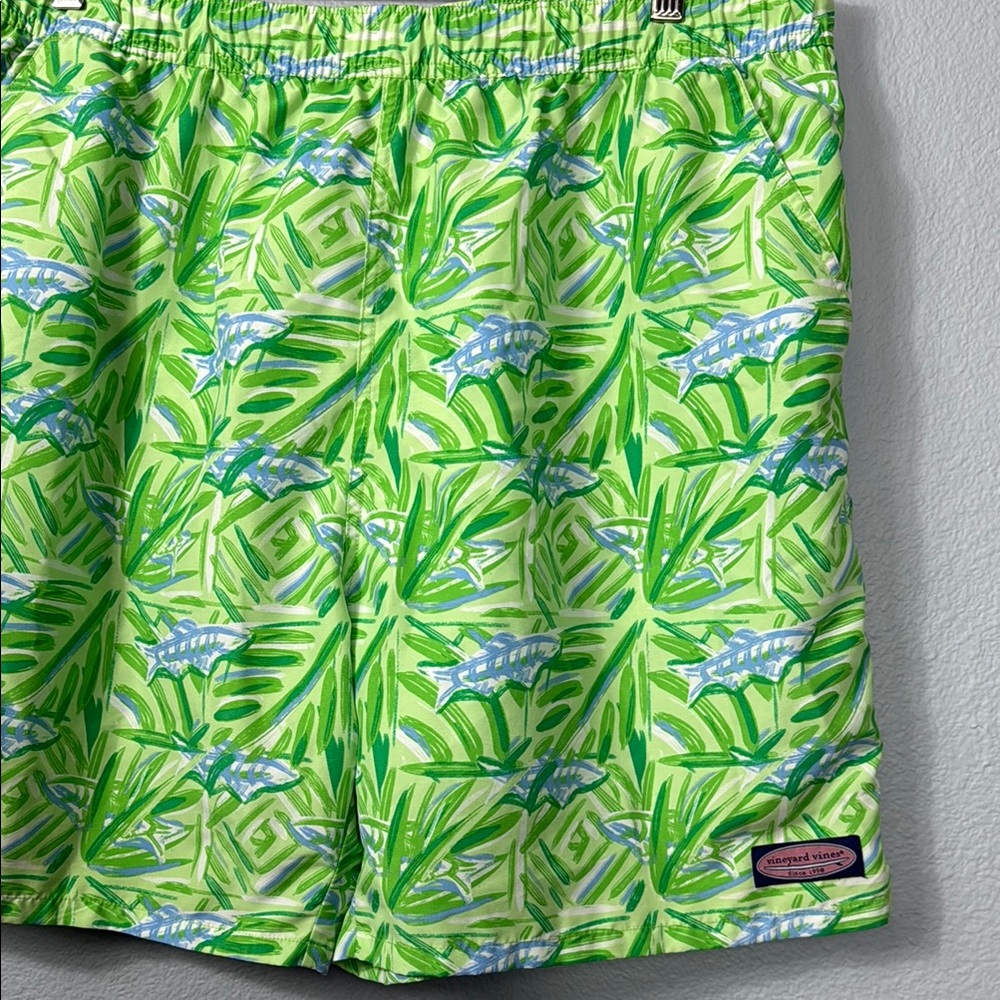 Vineyard Vines Men's Green Blue Tropical Swim Trunks‎